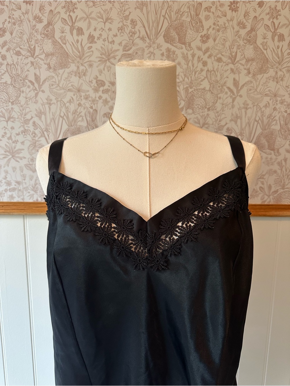 Vintage St. Michael Marks & Spencer Black Satin Lace Camisole – UK 20 - Picture 3 of 7